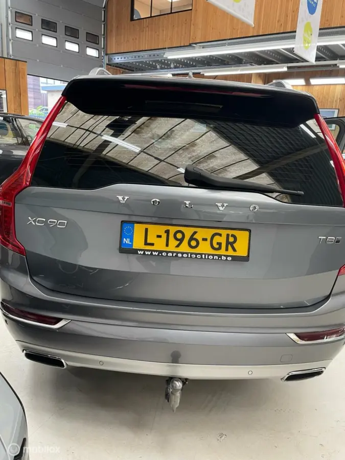 2.0 T8 Twin Engine AWD R-Design