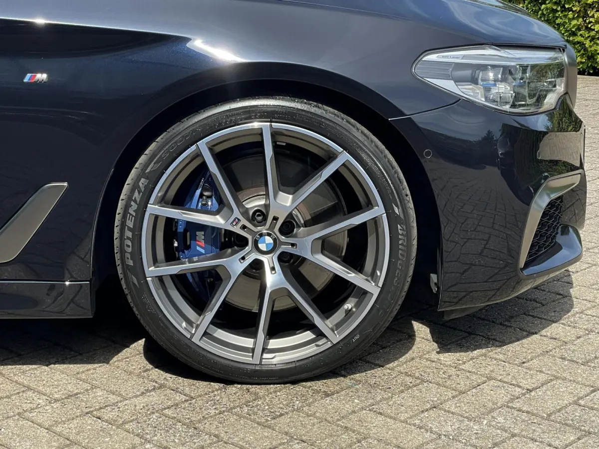 M550i xDrive 530pk M-Sport Laser Head-up Sdak
