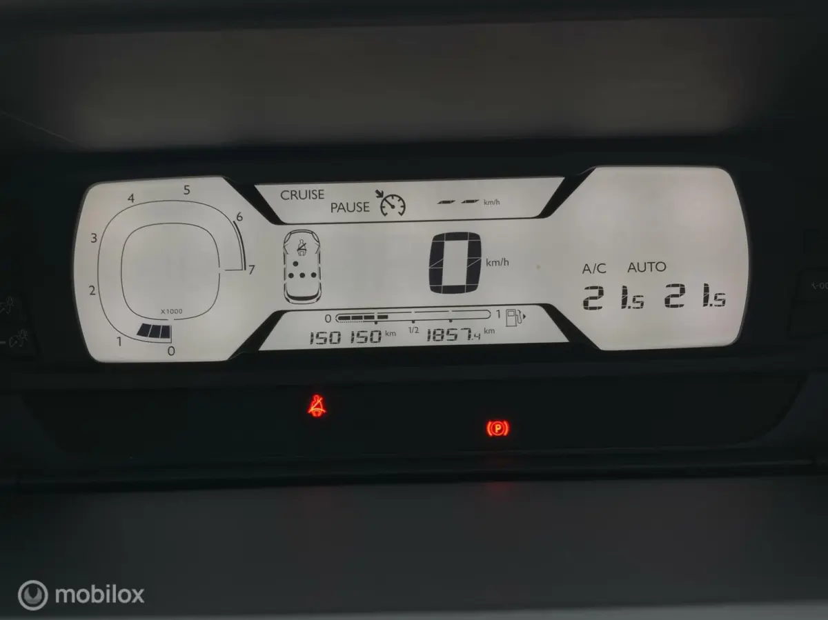 1.2 PureTech Selection/ Trekhaak/ Navi