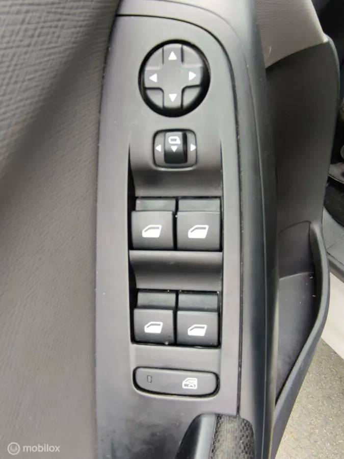 1.2 PureTech Selection/ Trekhaak/ Navi