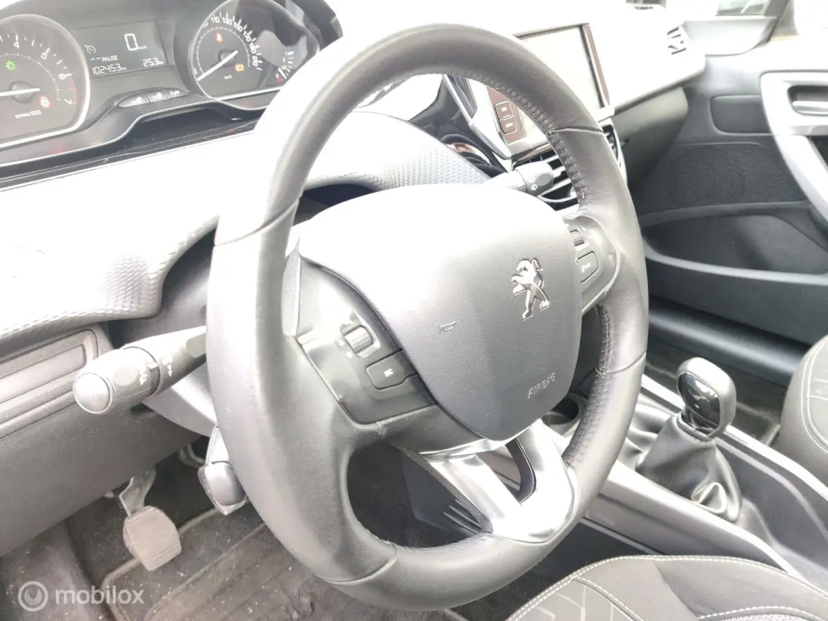 1.2 PureTech Active? Panodak/ Navi