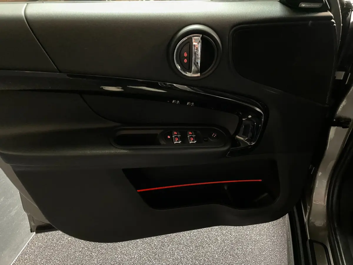 Mini 2.0 Cooper S Edition PANO NAVI 190 PK AFN TREKHAAK