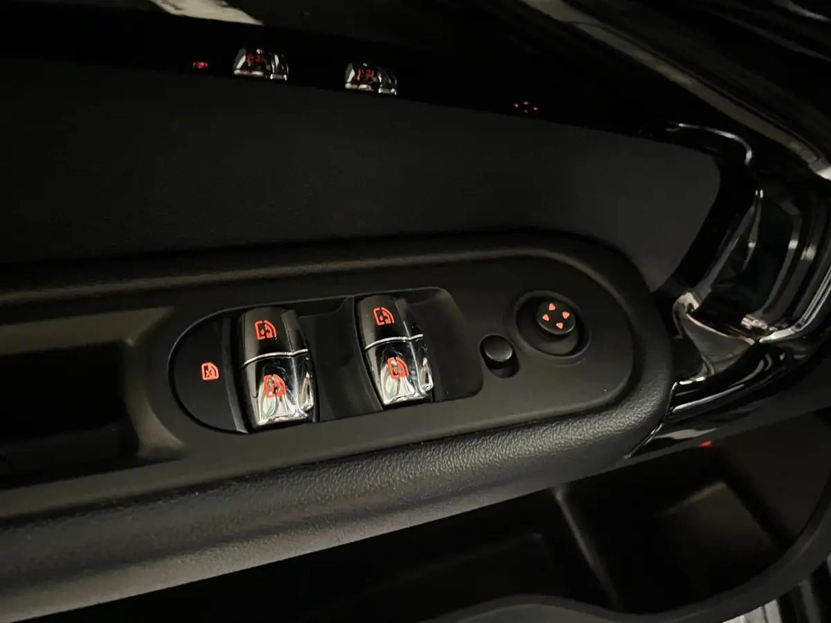 Mini 2.0 Cooper S Edition PANO NAVI 190 PK AFN TREKHAAK