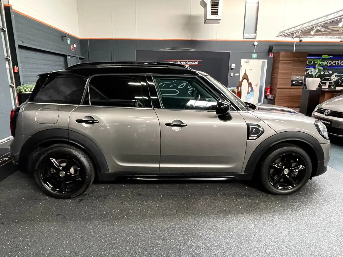 Mini 2.0 Cooper S Edition PANO NAVI 190 PK AFN TREKHAAK