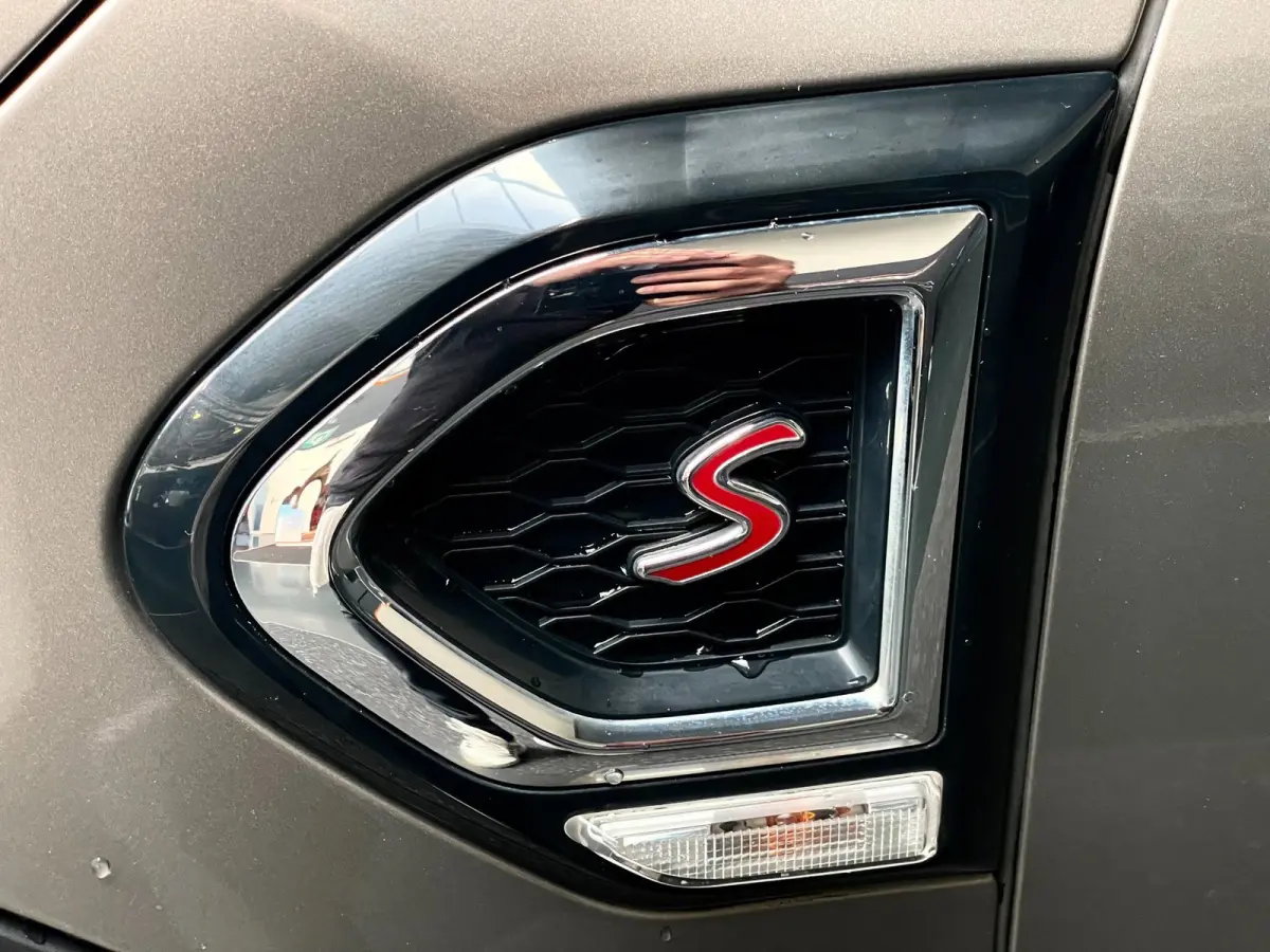 Mini 2.0 Cooper S Edition PANO NAVI 190 PK AFN TREKHAAK