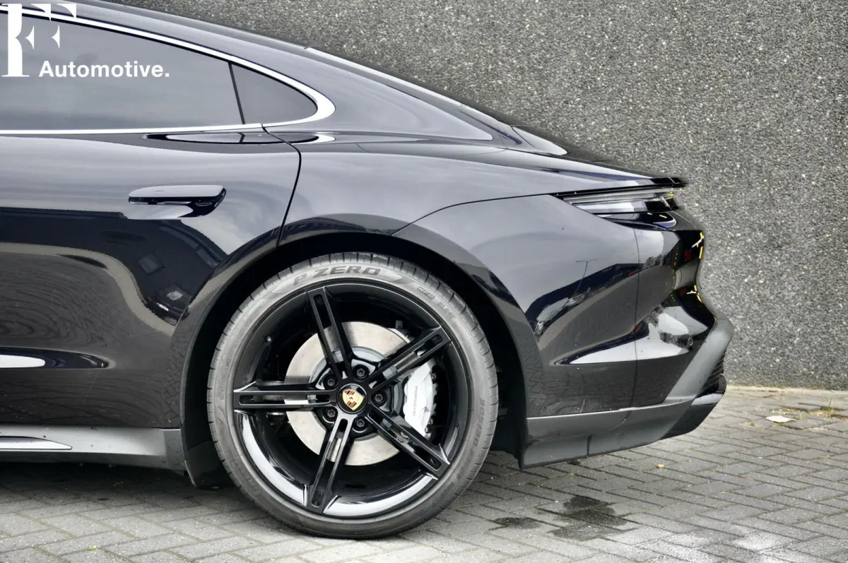 Turbo |ACC|PANO|BOSE|BTW Auto