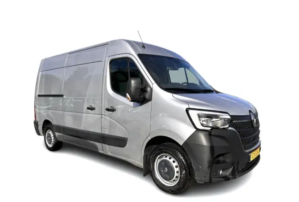 T35 2.3 dCi 180 L2H2 Energy ( 3-Pers ) *REFRIGERATED VEHICLE | DOUBLE SLIDING DOORS | CAMERA | AIR CONDITIONING | BLIND SPOT MONITOR | CRUISE CONTROL | PARKING SENSORS | TOW BAR*