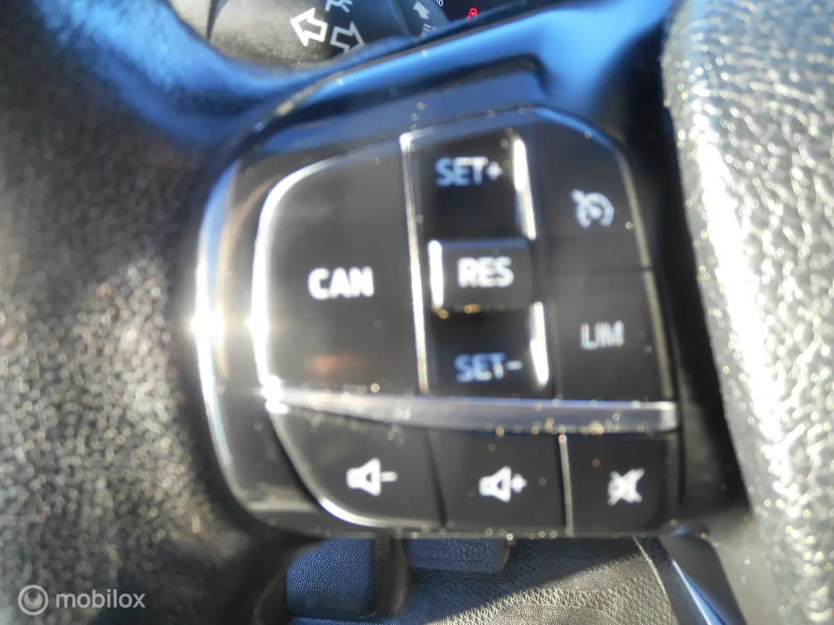 320 2.0 TDCI L1h1/AUTOMAAT/AIRCO/LED/CRUISECONTROL