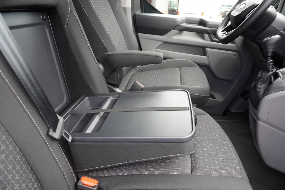 320L 2.0 TDCI 136PK L2H1 Trend LM Velgen Nr. V035 | Airco | Cruise | Camera | Apple CP- & Android Auto