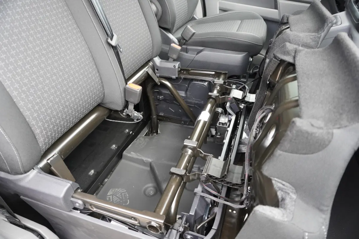 320L 2.0 TDCI 136PK L2H1 Trend LM Velgen Nr. V035 | Airco | Cruise | Camera | Apple CP- & Android Auto