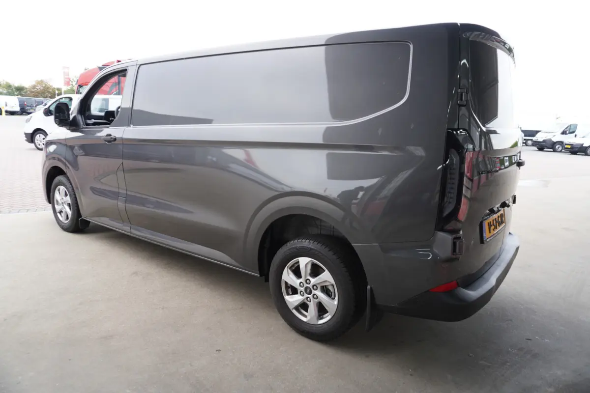 320L 2.0 TDCI 136PK L2H1 Trend LM Velgen Nr. V035 | Airco | Cruise | Camera | Apple CP- & Android Auto