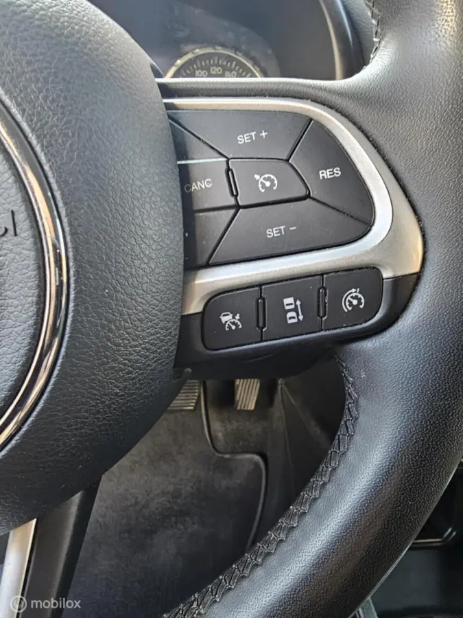1.5T e-Hybrid Limited Automaat