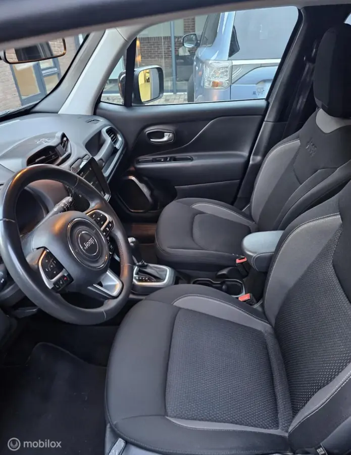1.5T e-Hybrid Limited Automaat