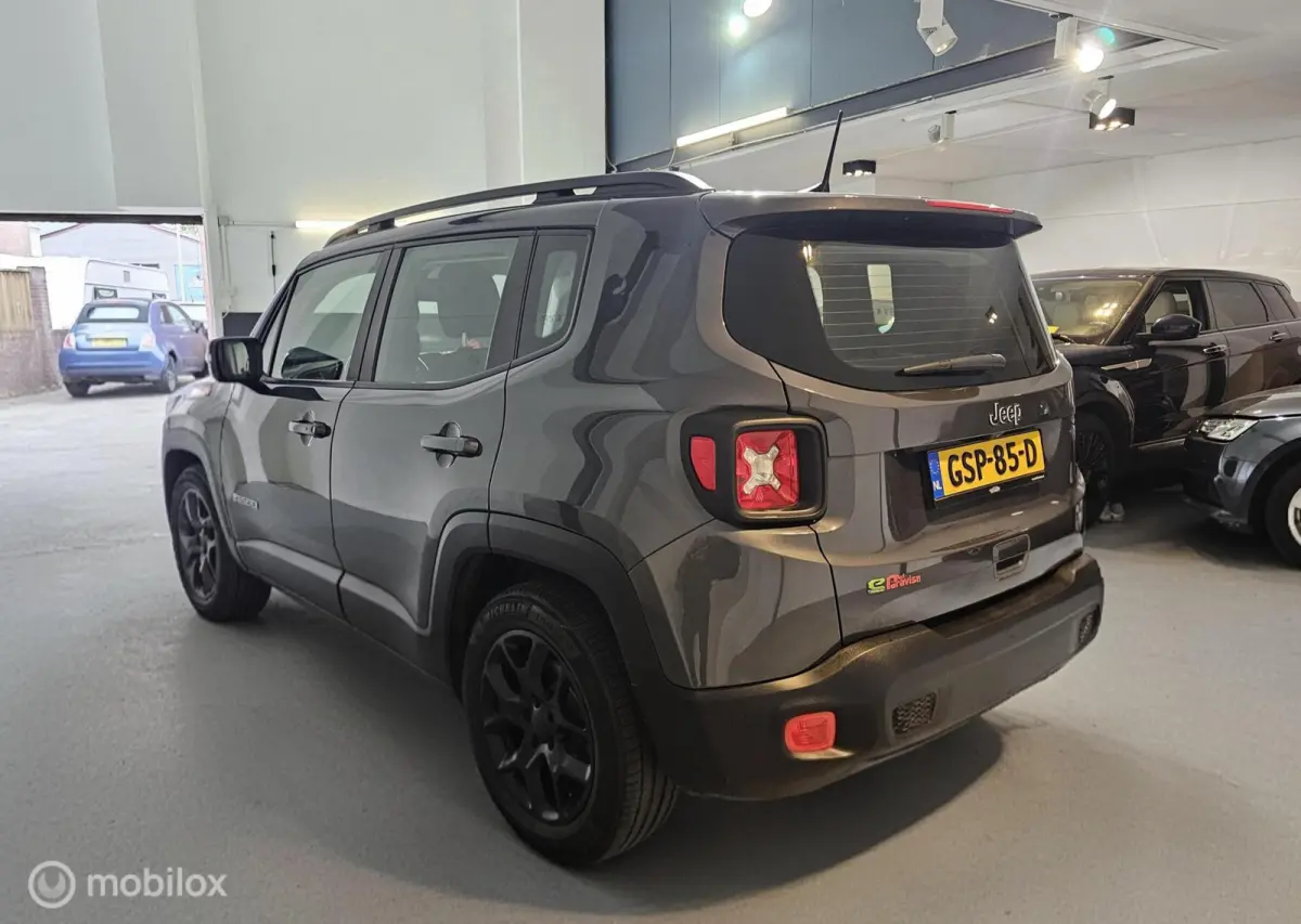 1.5T e-Hybrid Limited Automaat