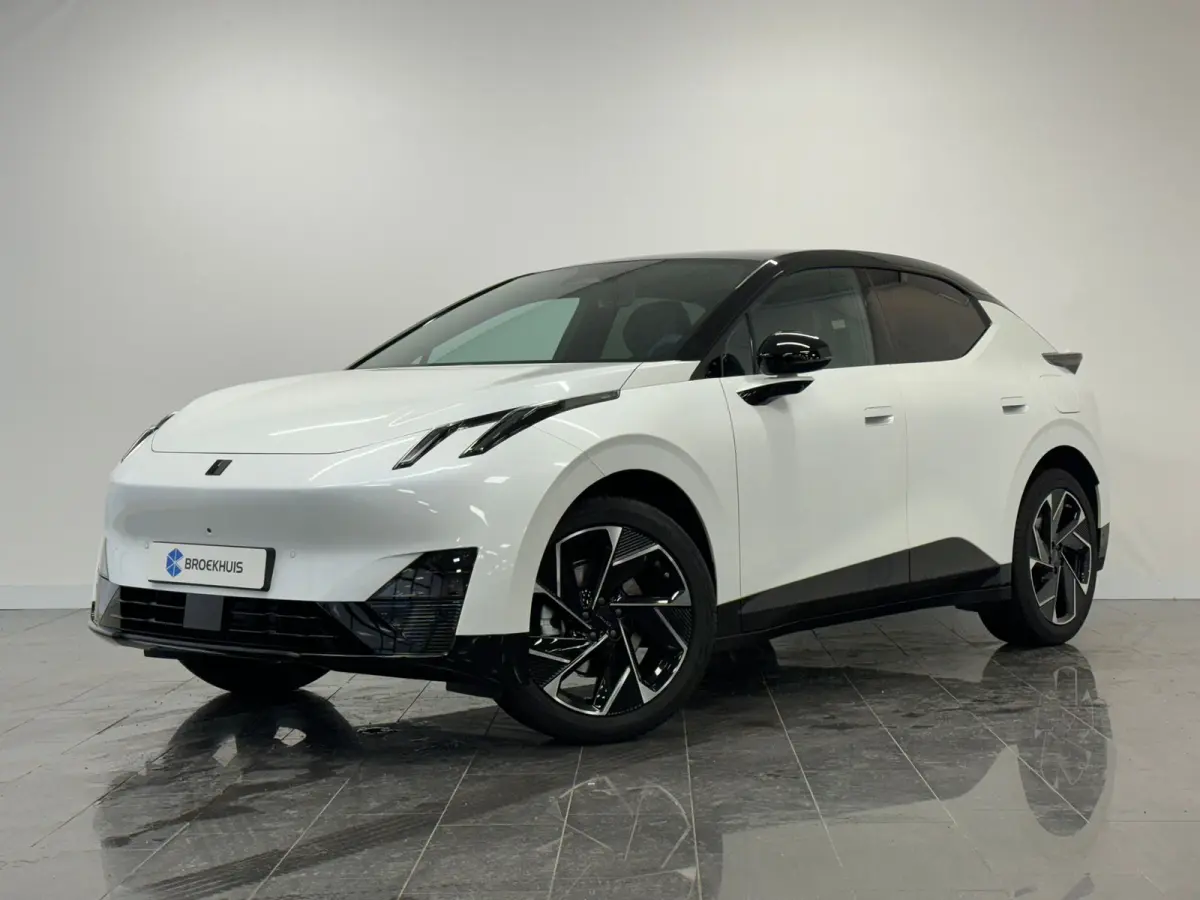 More 66 kWh | 22 kW lader | 360 Camera | Memory seats | High end audio | Apple Carplay/Android Auto |
