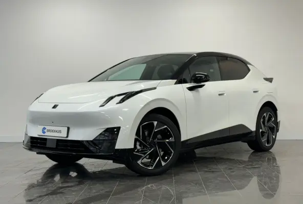 More 66 kWh | 22 kW lader | 360 Camera | Memory seats | High end audio | Apple Carplay/Android Auto |