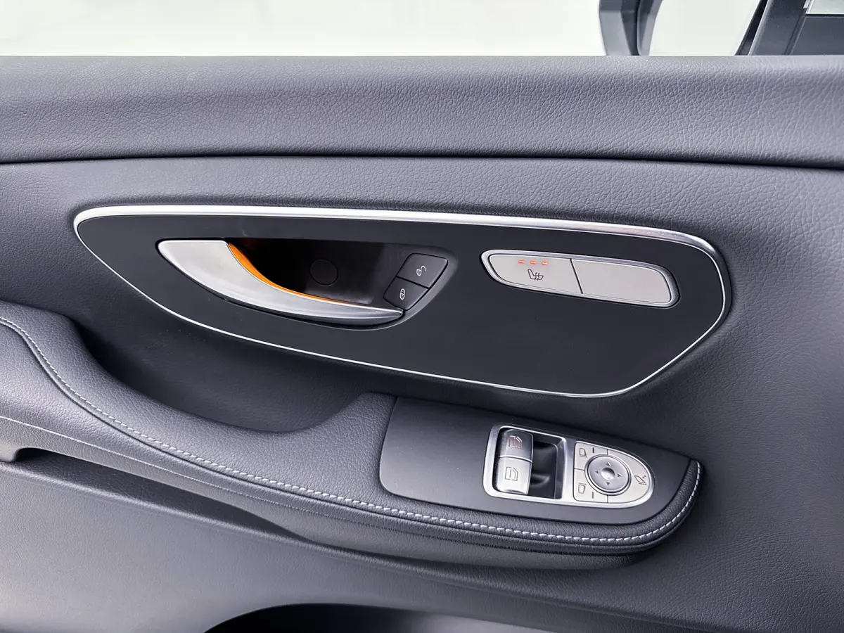 250d 4-MATIC DC Extra Lang AMG Line Leder Dubbele Cabine 19inch Led