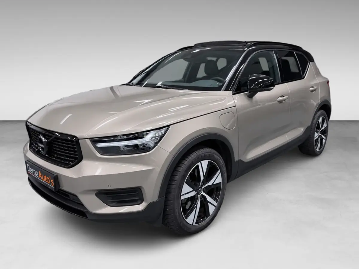 1.5 T4 R-Design BLACK-EDITION SOH-TEST/ PANO/H&K/NAVI/CAM/DAB/CARPLAY/M-STOELEN///