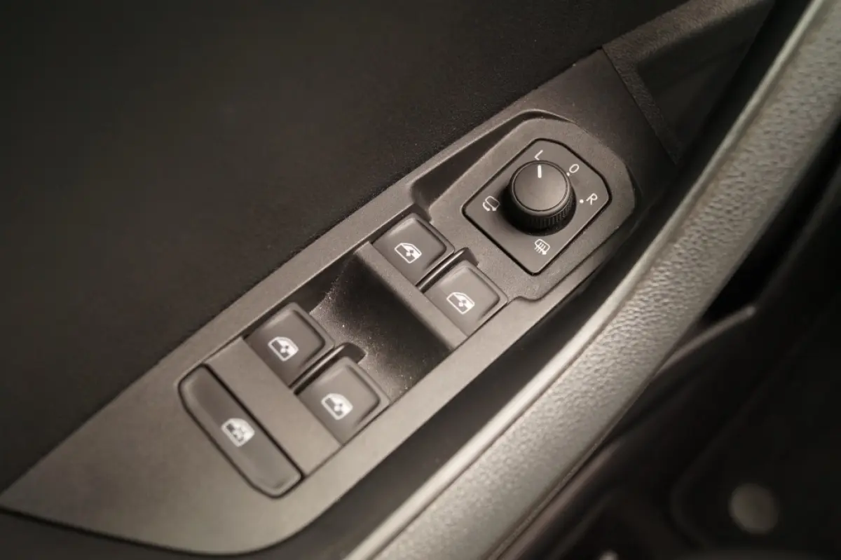 1.5 TSI 150pk DSG Sportline Business -LEER-ECC-