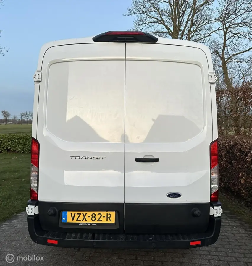 350 2.0 TdCi L3H2 130 PK Transit 350 2.0 TdCi L3H2 130 PK