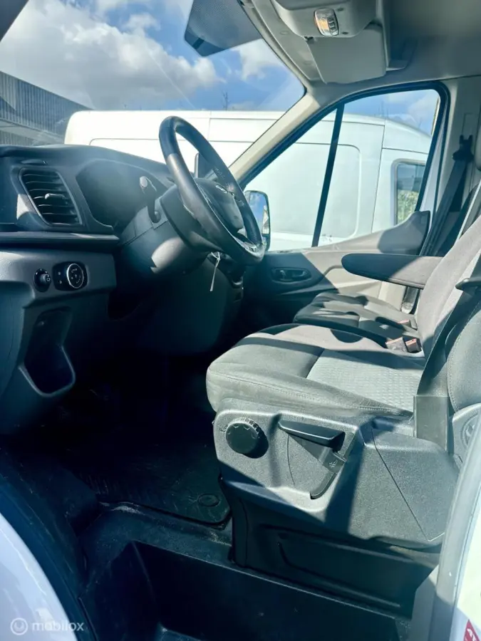 350 2.0 TdCi L3H2 130 PK Transit 350 2.0 TdCi L3H2 130 PK