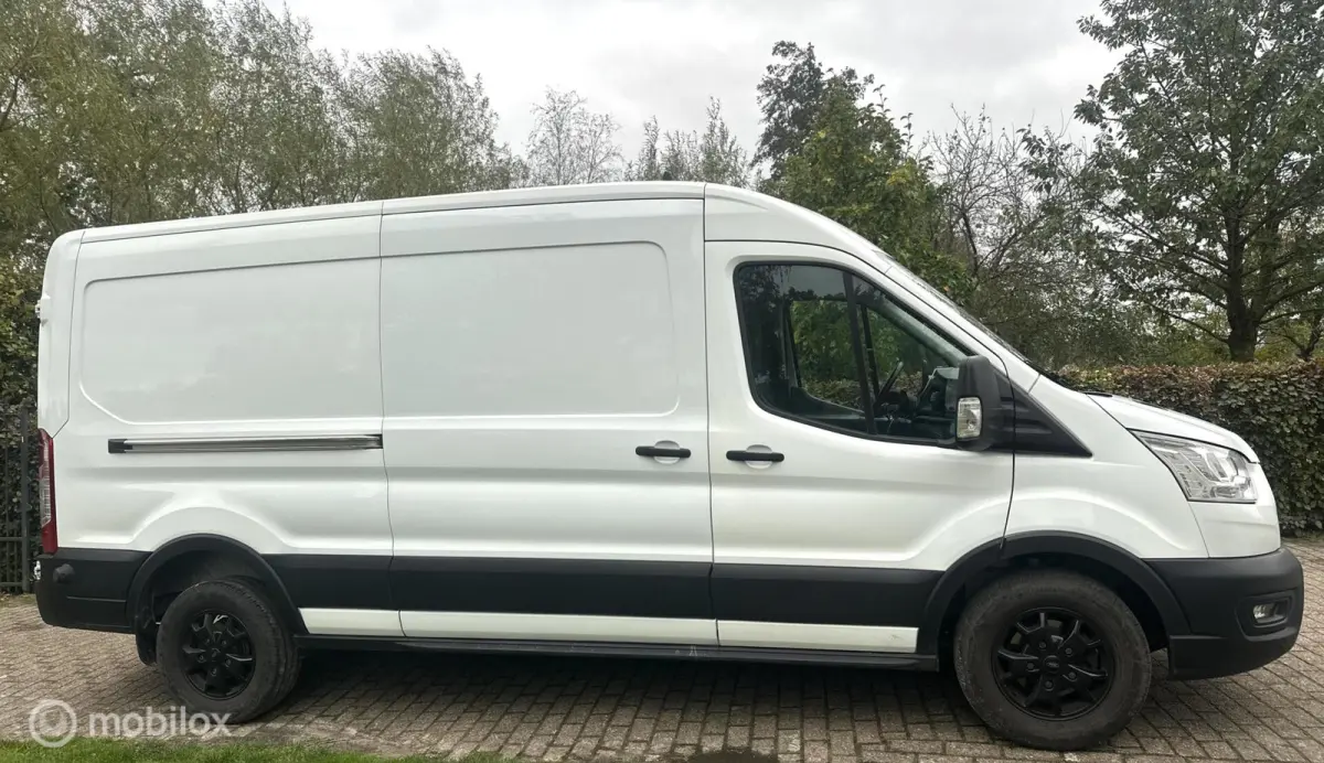 350 2.0 TdCi L3H2 130 PK Transit 350 2.0 TdCi L3H2 130 PK