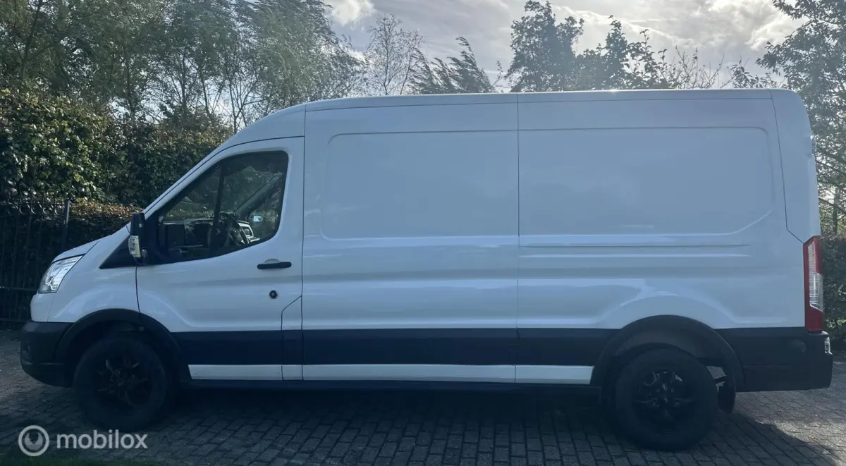 350 2.0 TdCi L3H2 130 PK Transit 350 2.0 TdCi L3H2 130 PK