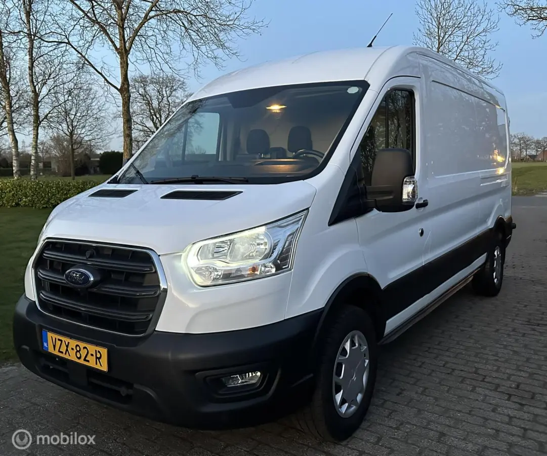 350 2.0 TdCi L3H2 130 PK Transit 350 2.0 TdCi L3H2 130 PK