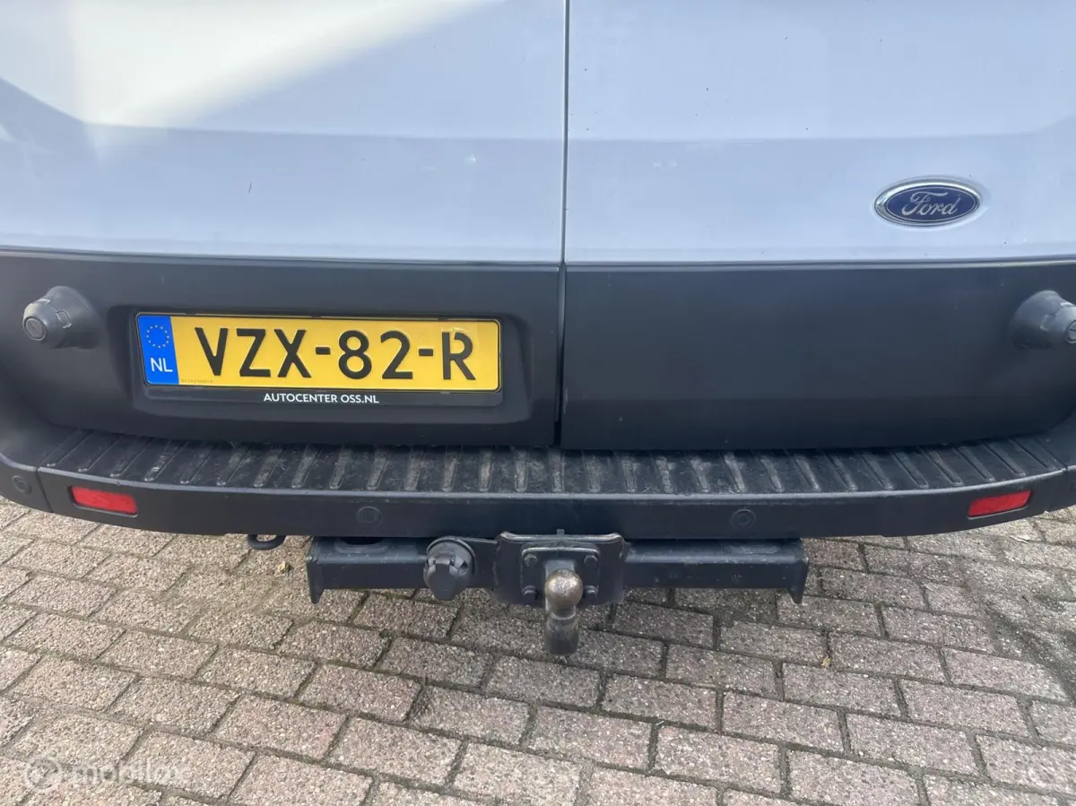 350 2.0 TdCi L3H2 130 PK Transit 350 2.0 TdCi L3H2 130 PK