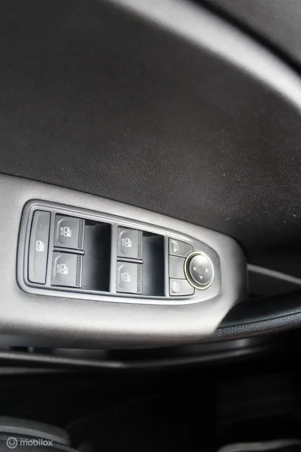 1.0 TCe 90 Airco/Cruise/Led/Lane-assist/NAP