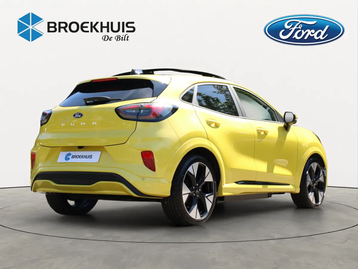 PREMIUM 44kWh | PANO DAK | 19''LMV | DRIVER ASSIST PACK | WINTERPACK |