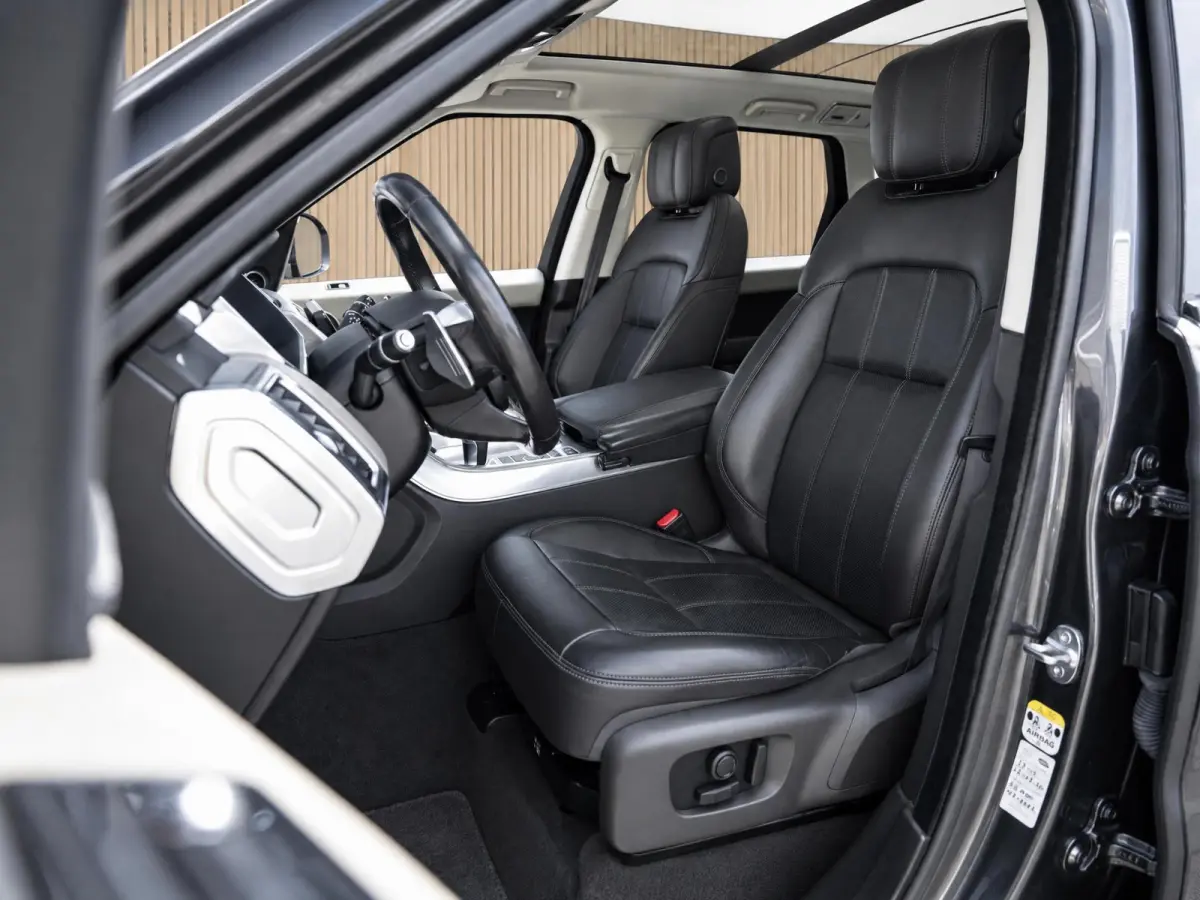 2.0 P400e Autobiography Dynamic |Pano |Luchtvering |360° |BTW |Head-up |Meridian |Leder