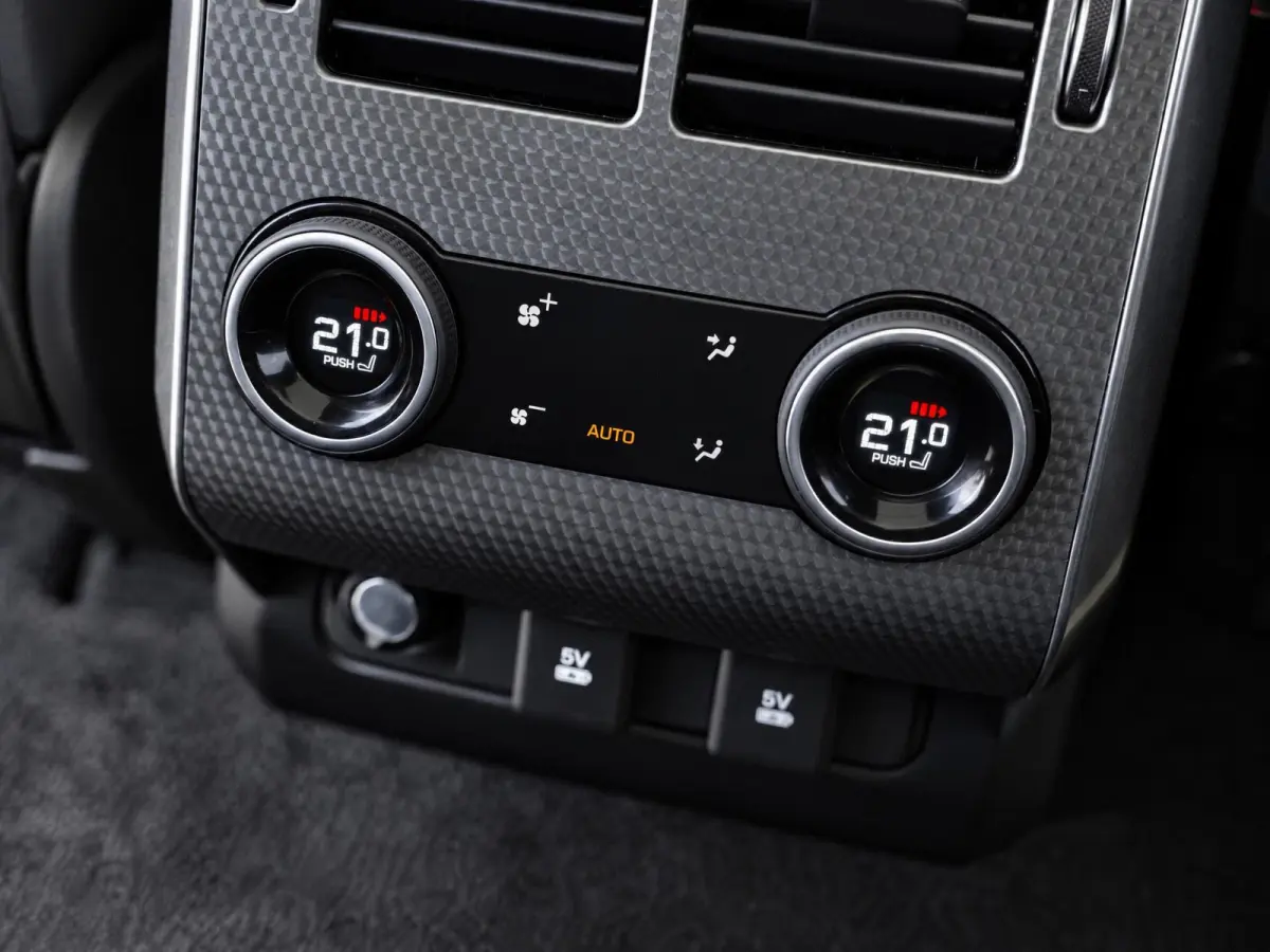 2.0 P400e Autobiography Dynamic |Pano |Luchtvering |360° |BTW |Head-up |Meridian |Leder