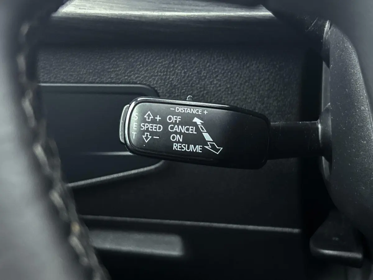1.5 TSI Xcellence Limited Edition (PANORAMADAK, TREKHAAK, DIGITALE COCKPIT, CARPLAY, ADAPTIVE CRUISE, 1e EIGENAAR)
