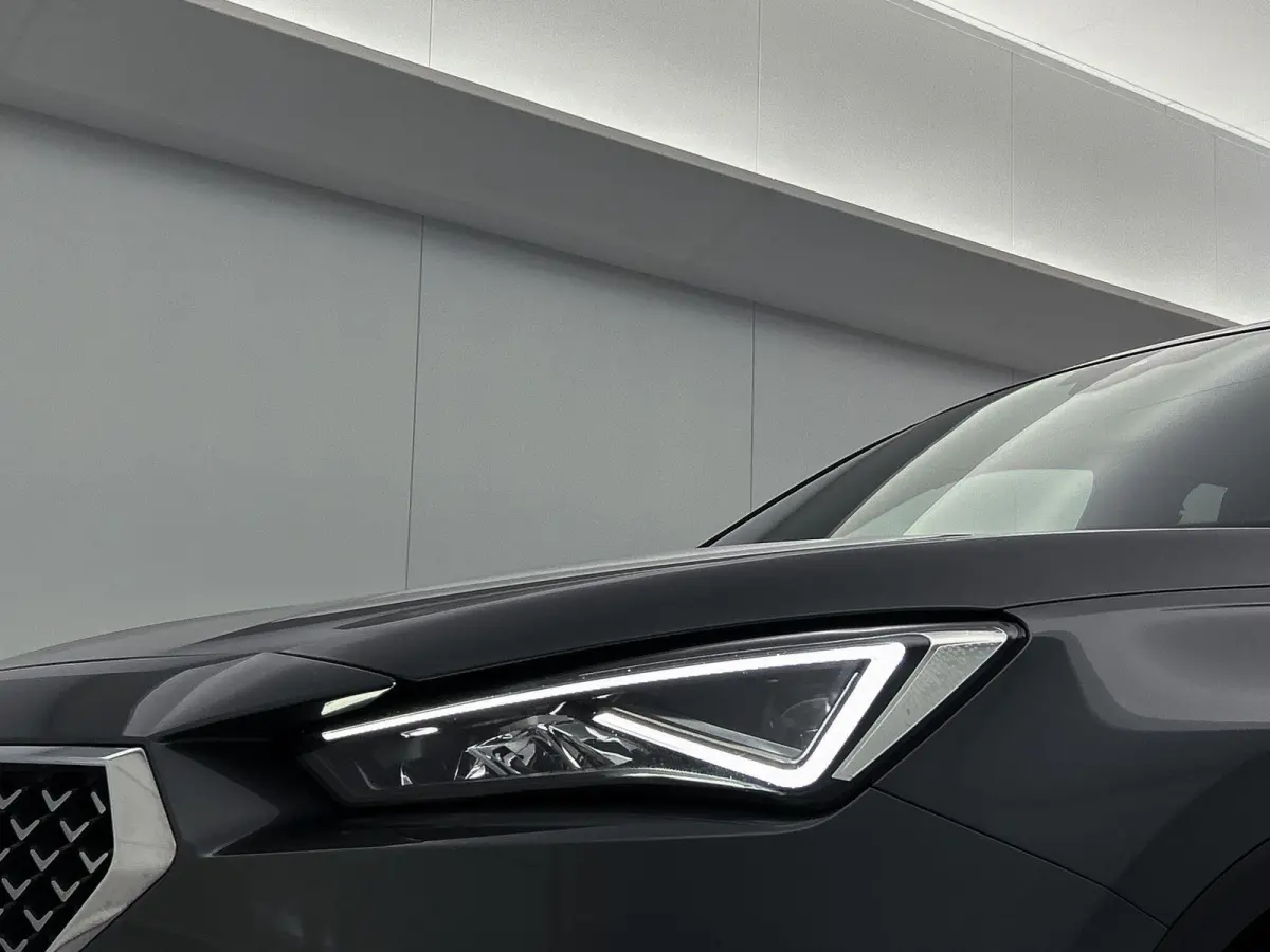 1.5 TSI Xcellence Limited Edition (PANORAMADAK, TREKHAAK, DIGITALE COCKPIT, CARPLAY, ADAPTIVE CRUISE, 1e EIGENAAR)