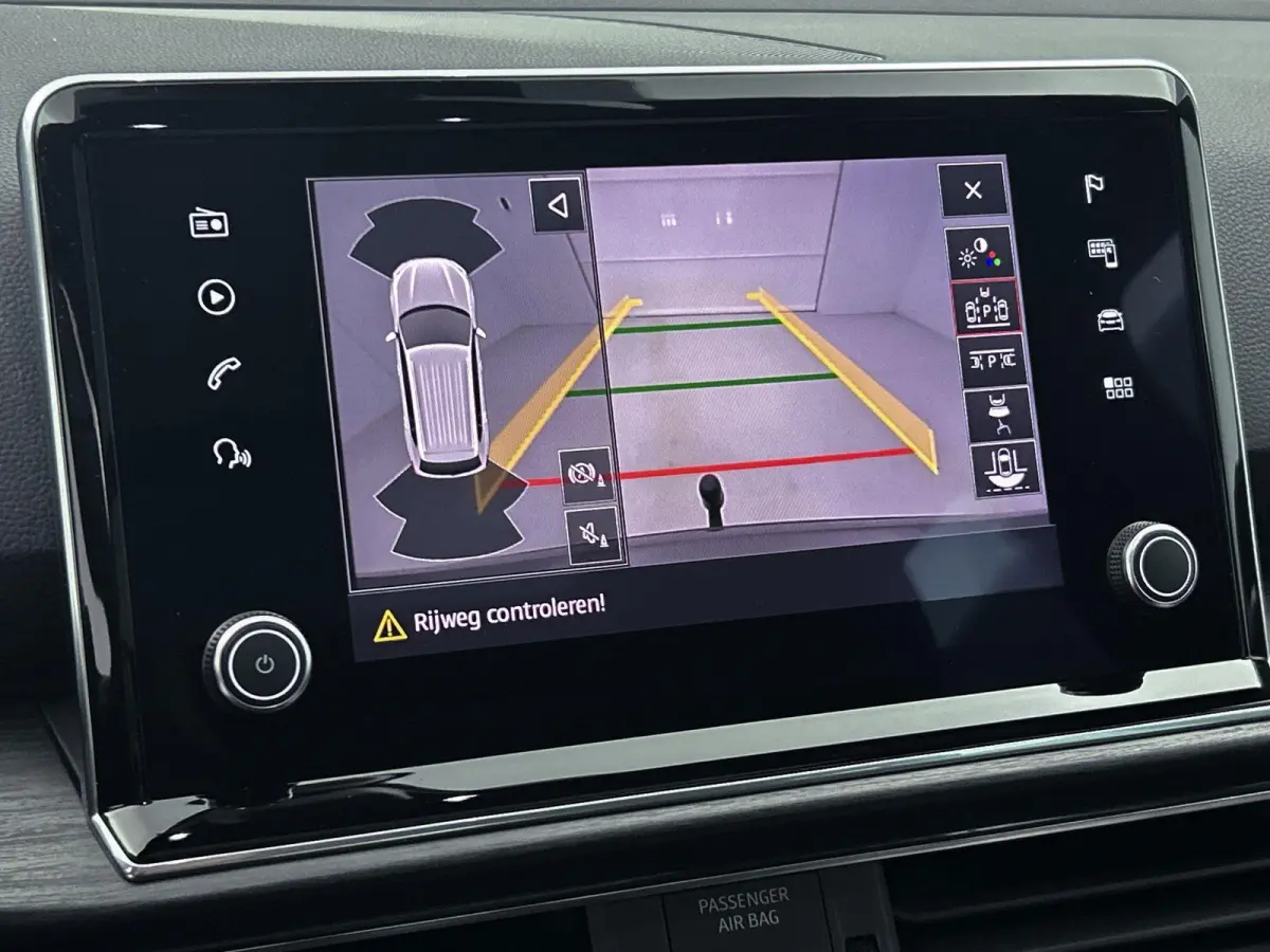 1.5 TSI Xcellence Limited Edition (PANORAMADAK, TREKHAAK, DIGITALE COCKPIT, CARPLAY, ADAPTIVE CRUISE, 1e EIGENAAR)