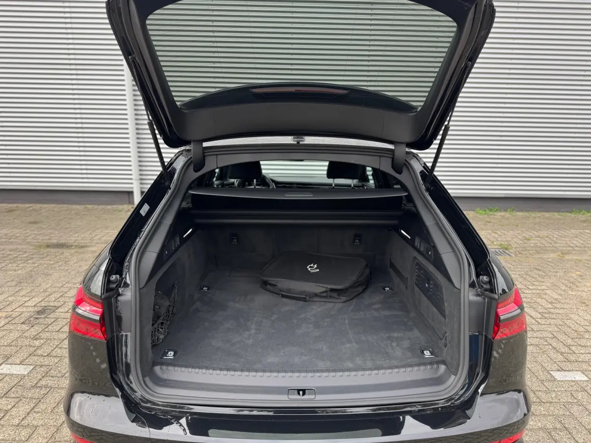 55 TFSI e quattro Competition