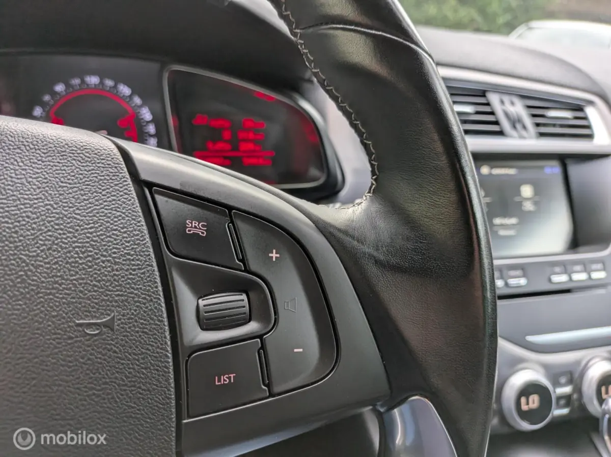 1.6 THP Chic AUT. 2016 Clima|Cruise|Navi|LED|Leder!