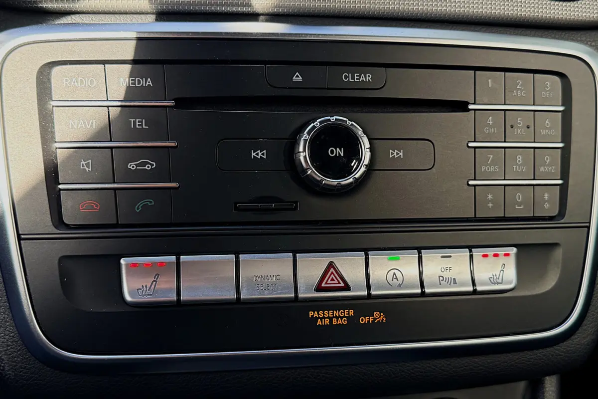 180 Business Solution PANO LED TREKHAAK 102403KM!