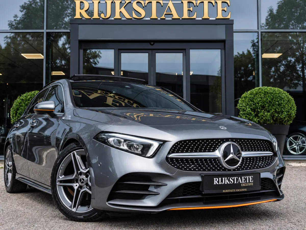 A200 AMG|PANO|BURMESTER|CAMERA|18'|CARPLAY
