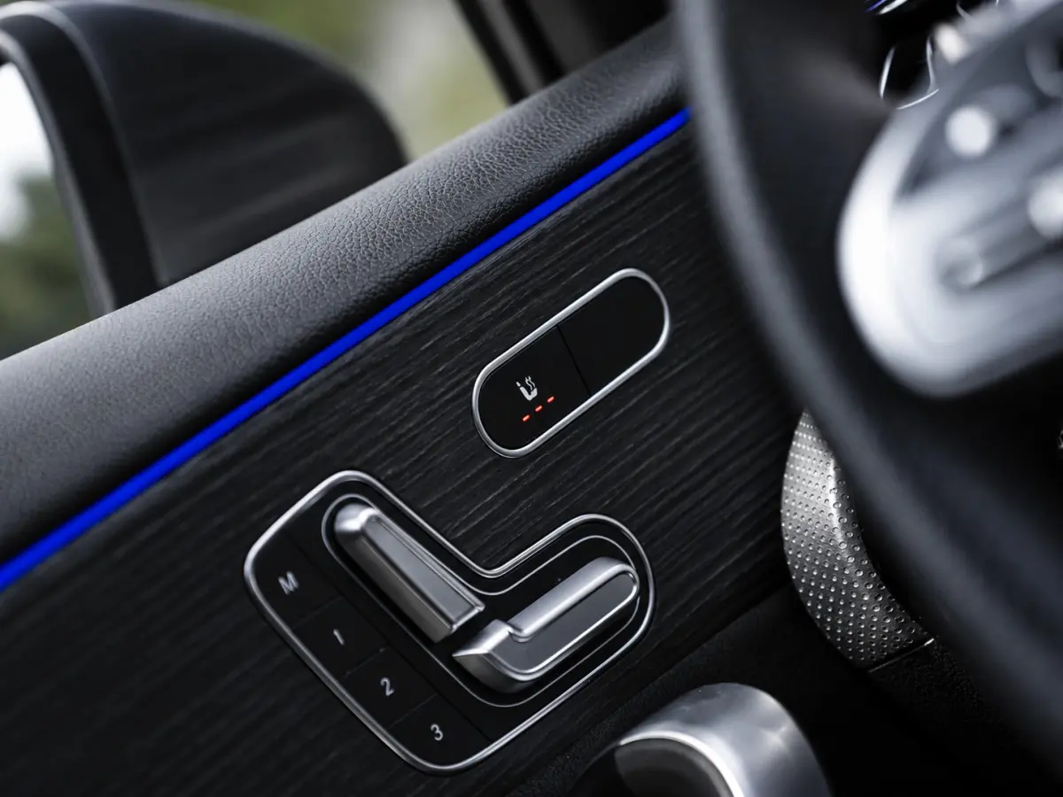 A200 AMG|PANO|BURMESTER|CAMERA|18'|CARPLAY