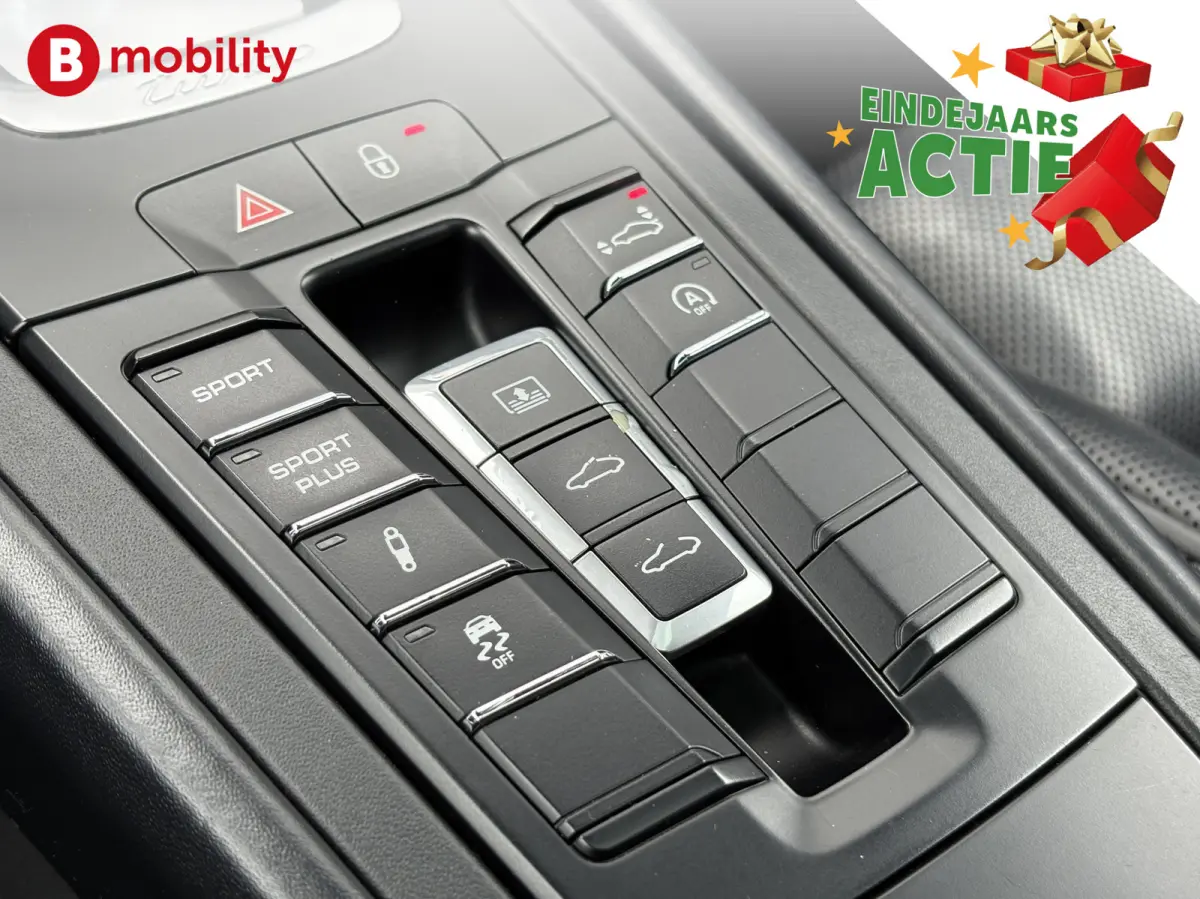 991 3.8 Turbo 521PK *Porsche Approved Sport Chrono Pakket Plus Schuif/Kanteldak | Cruise Control | Stoelventilatie/verwarming | Achteruitrijcamera | Adaptieve M-Sport onderstel
