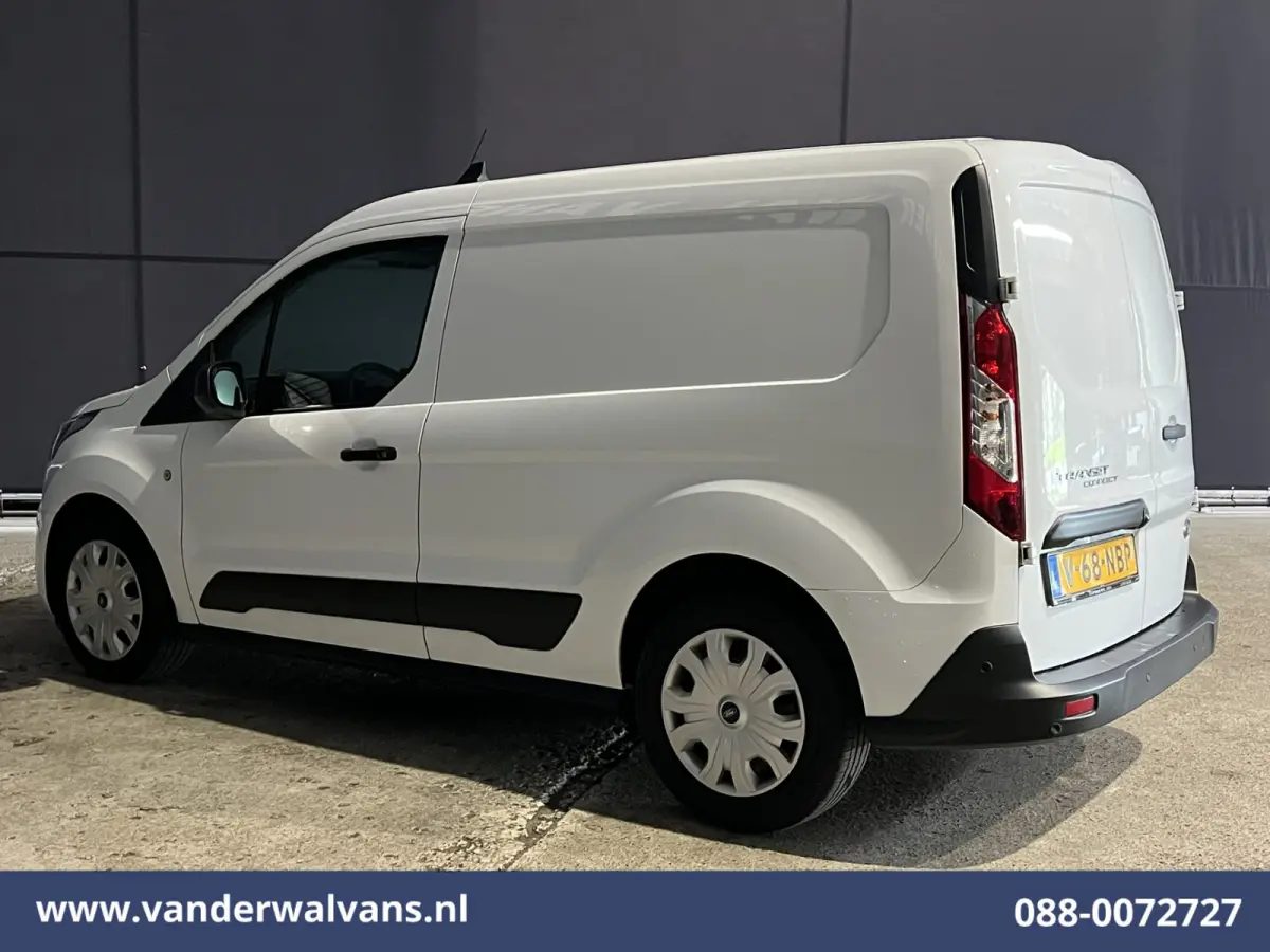 1.5 EcoBlue 100pk L1H1 Euro6 *Zeer netjes* Airco | Camera | Android Auto | Stoelverwarming | Verwarmde voorruit Parkeersensoren