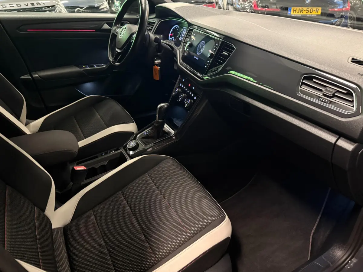 2.0 TSI 4Motion Sport R-LINE/NAVI/ECC/PDC/CRUISE/DSG