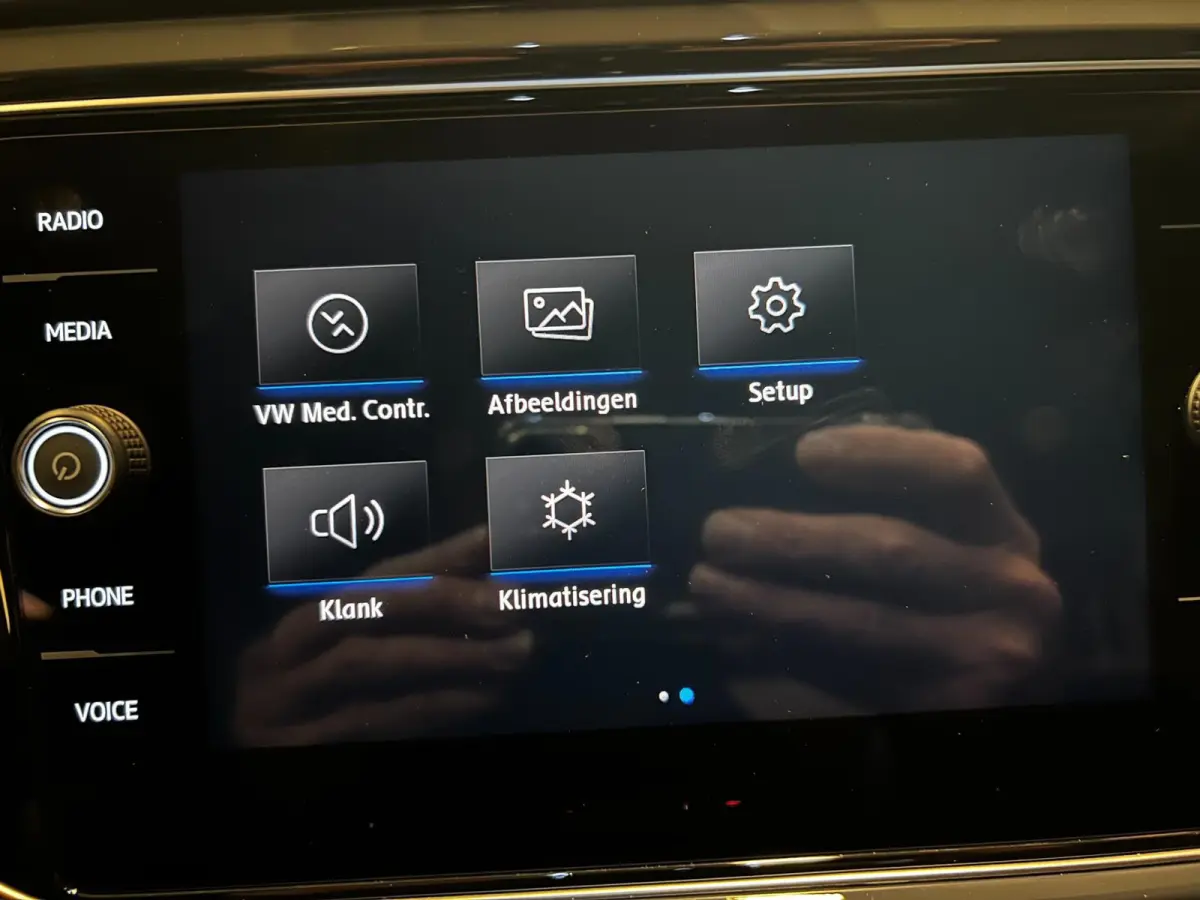 2.0 TSI 4Motion Sport R-LINE/NAVI/ECC/PDC/CRUISE/DSG