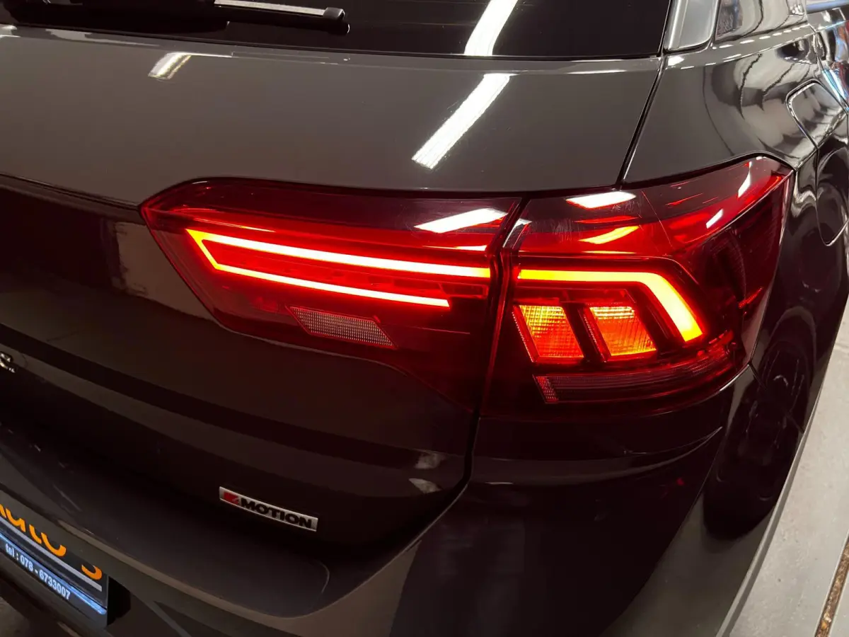 2.0 TSI 4Motion Sport R-LINE/NAVI/ECC/PDC/CRUISE/DSG