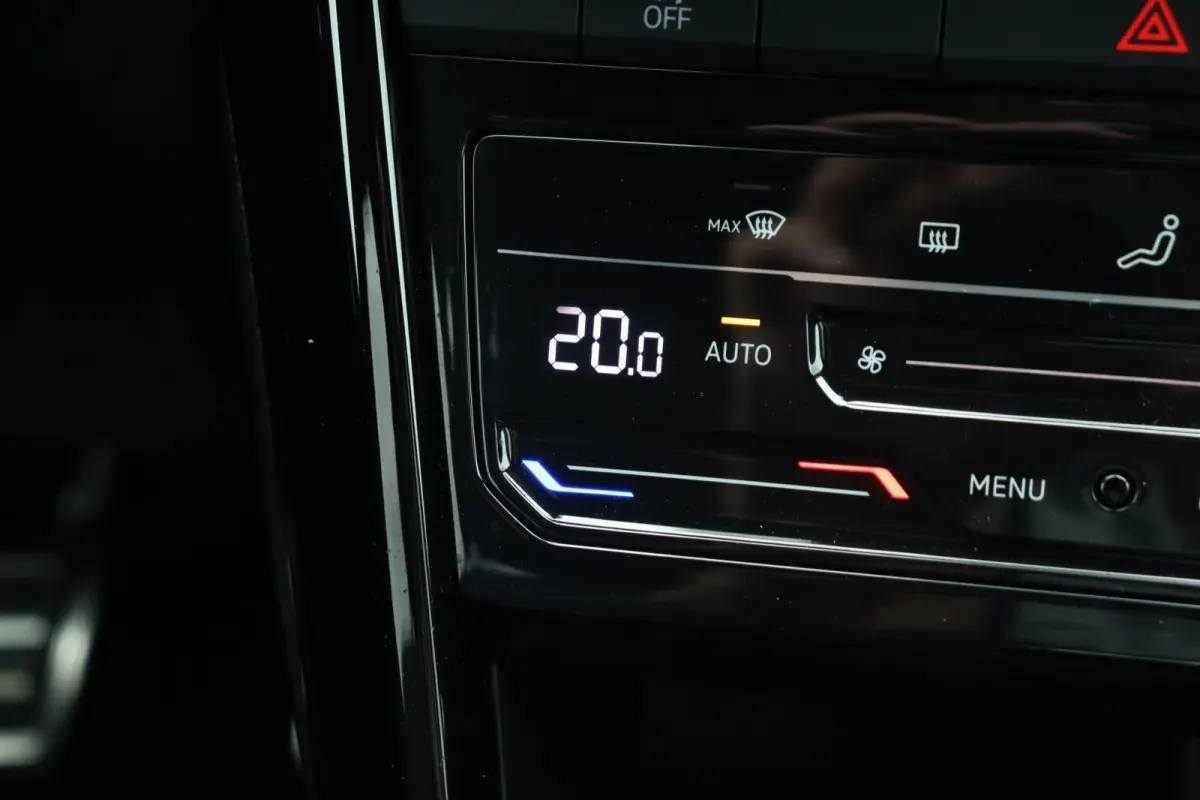 1.5 TSI / 2x R-Line / Black Style / 150PK / DSG / Virtual Cockpit / 18"!
