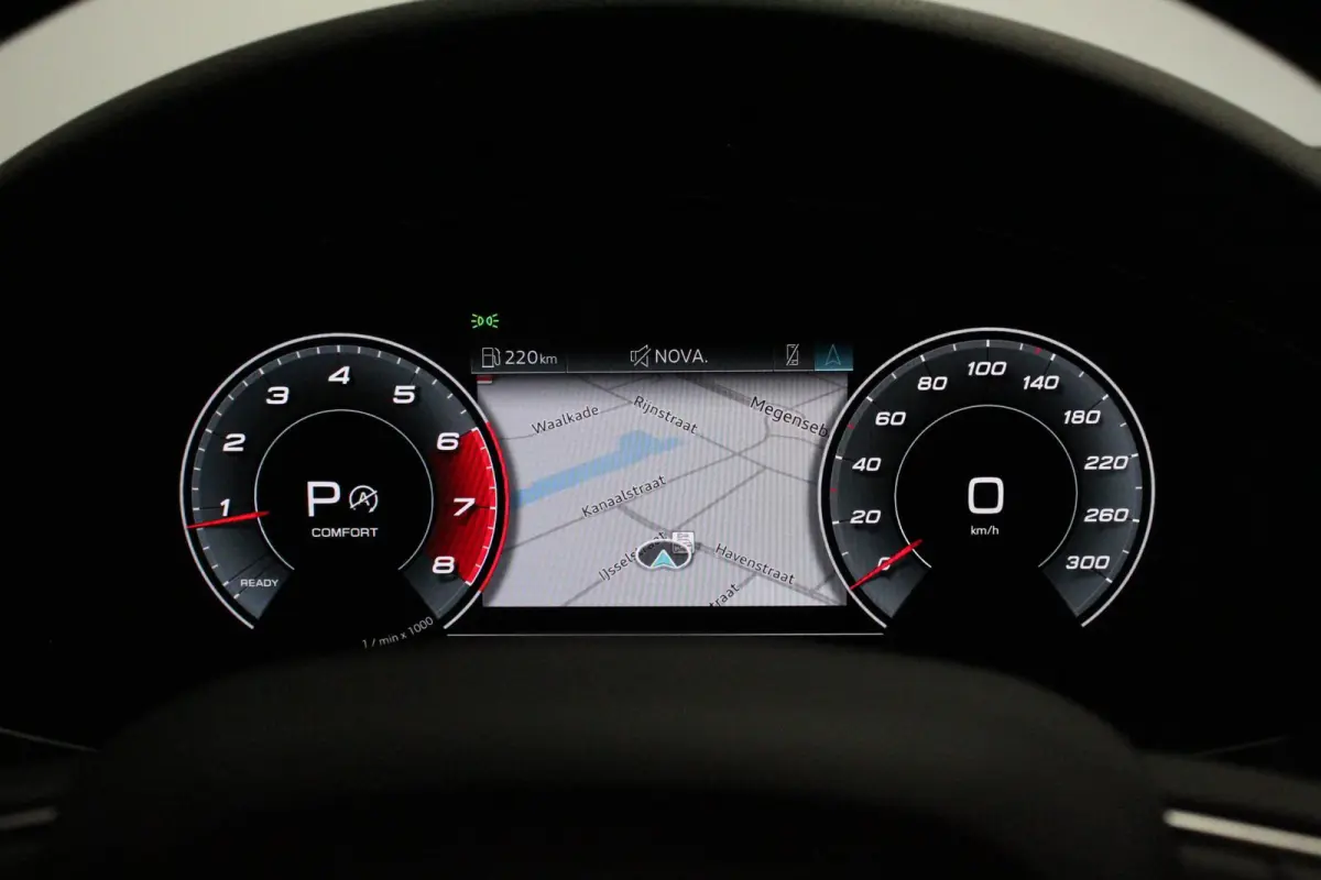 40 TFSI Advanced Prestige Plus Navigatie Adaptive Cruise Control Lane Assist Stoelverwarming Elektrische Achterklep