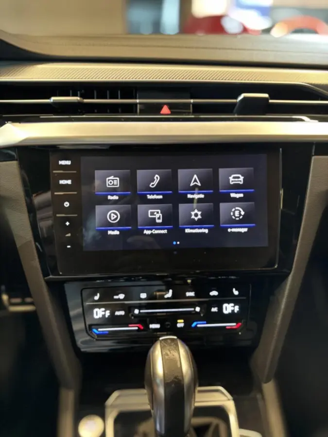 1.4 TSI eHybrid R-Line Business+12MND GARN