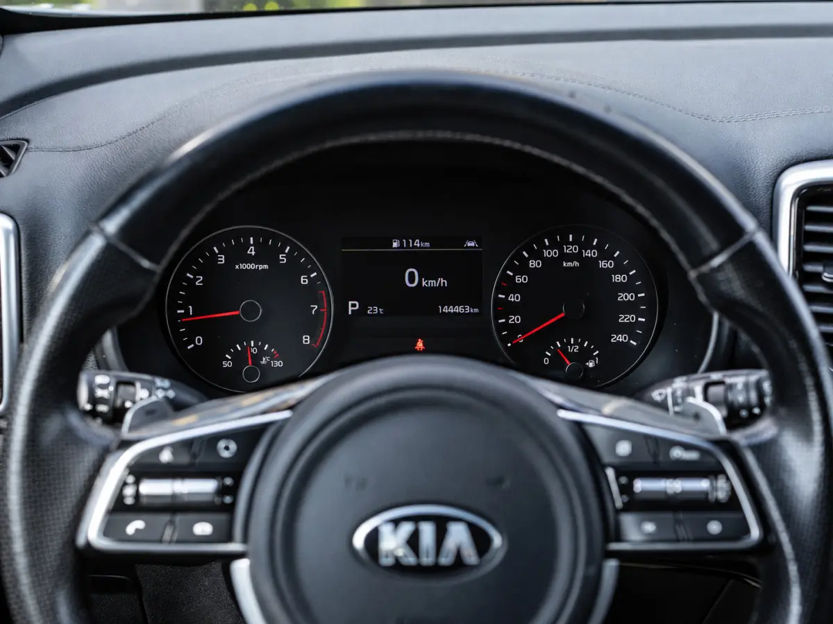 1.6 T-GDI GT-Line|PANO|JBL-AUDIO|TREKHAAK|19''